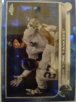 2022 Topps Chrome Saphire New York Yankees #121