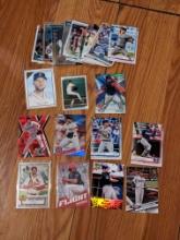 x32 mlb lot includes josh beckett Die Cut/craig kimbrel sp/barry bonds/sale/cano molitor,etc