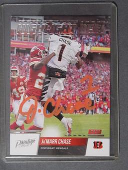 JA'MARR CHASE SIGNED SPORTS CARD WITH COA