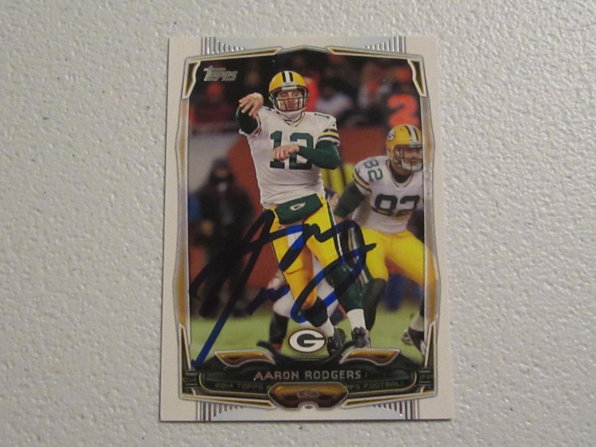 AARON RODGERS SIGNED TRADING CARD WITH COA