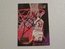 SCOTTIE PIPPEN SIGNED TRADING CARD WITH COA
