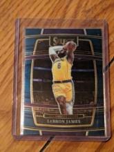 2021 Panini Select #100 Lebron James Blue