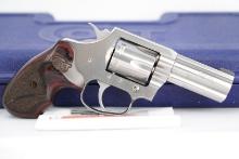 excellent Colt King Cobra SB3BB .357 Magnum Double Action Revolver & Box