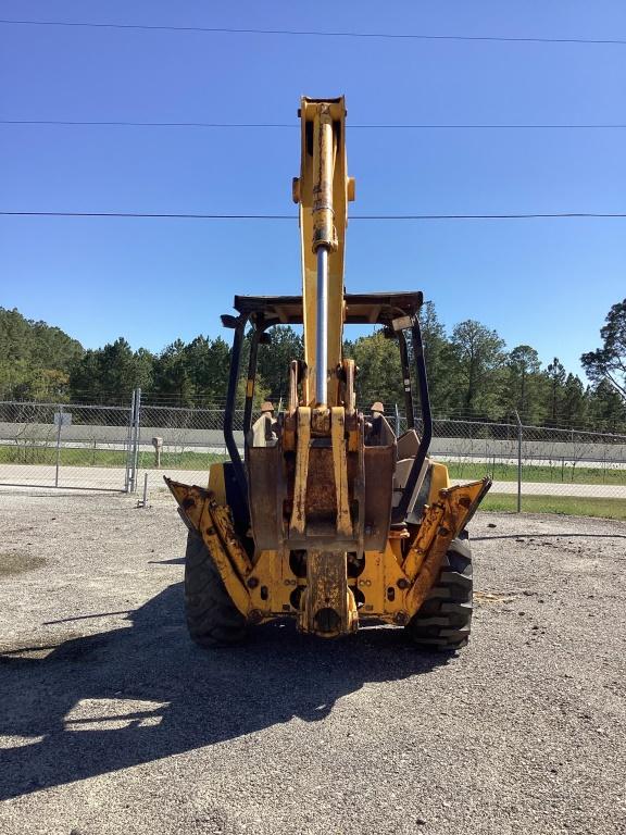 JOHN DEERE 300D BACKHOE