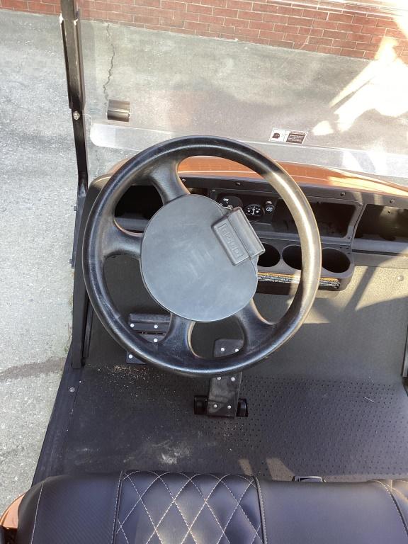 2019 EZGO 4 SEATER GOLF CART