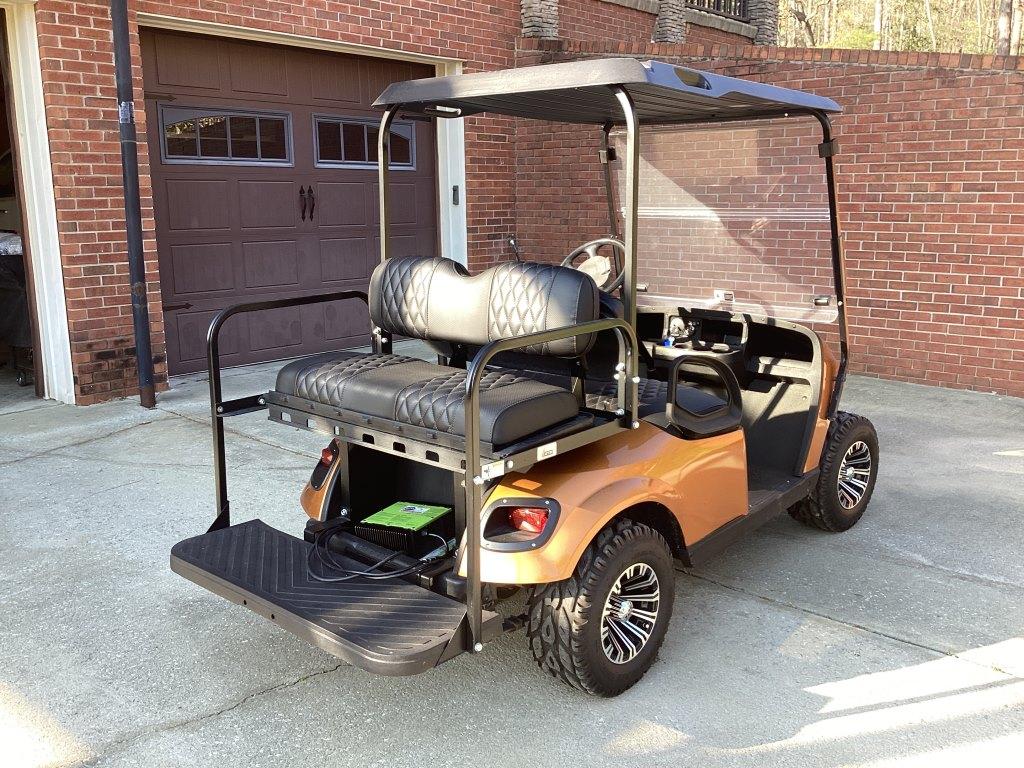 2019 EZGO 4 SEATER GOLF CART