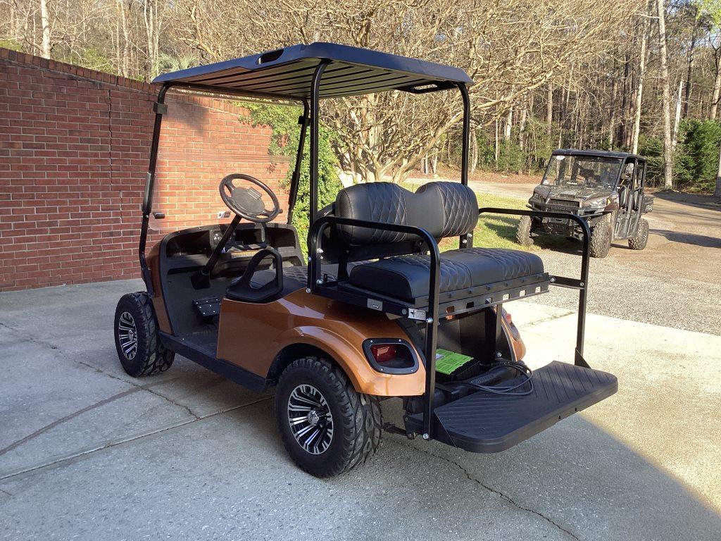 2019 EZGO 4 SEATER GOLF CART