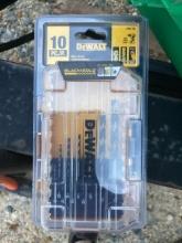 NEW DEWALT 10 PC DRILL BIT SET