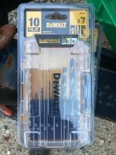 NEW DEWALT 10 PC DRILL BIT SET