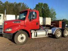 2013 FRIEGHTLINER M2 DAYCAB