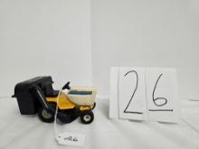 Cub Cadet Scale Models Dyersville Iowa 1/16th scale with piggybank mower no box