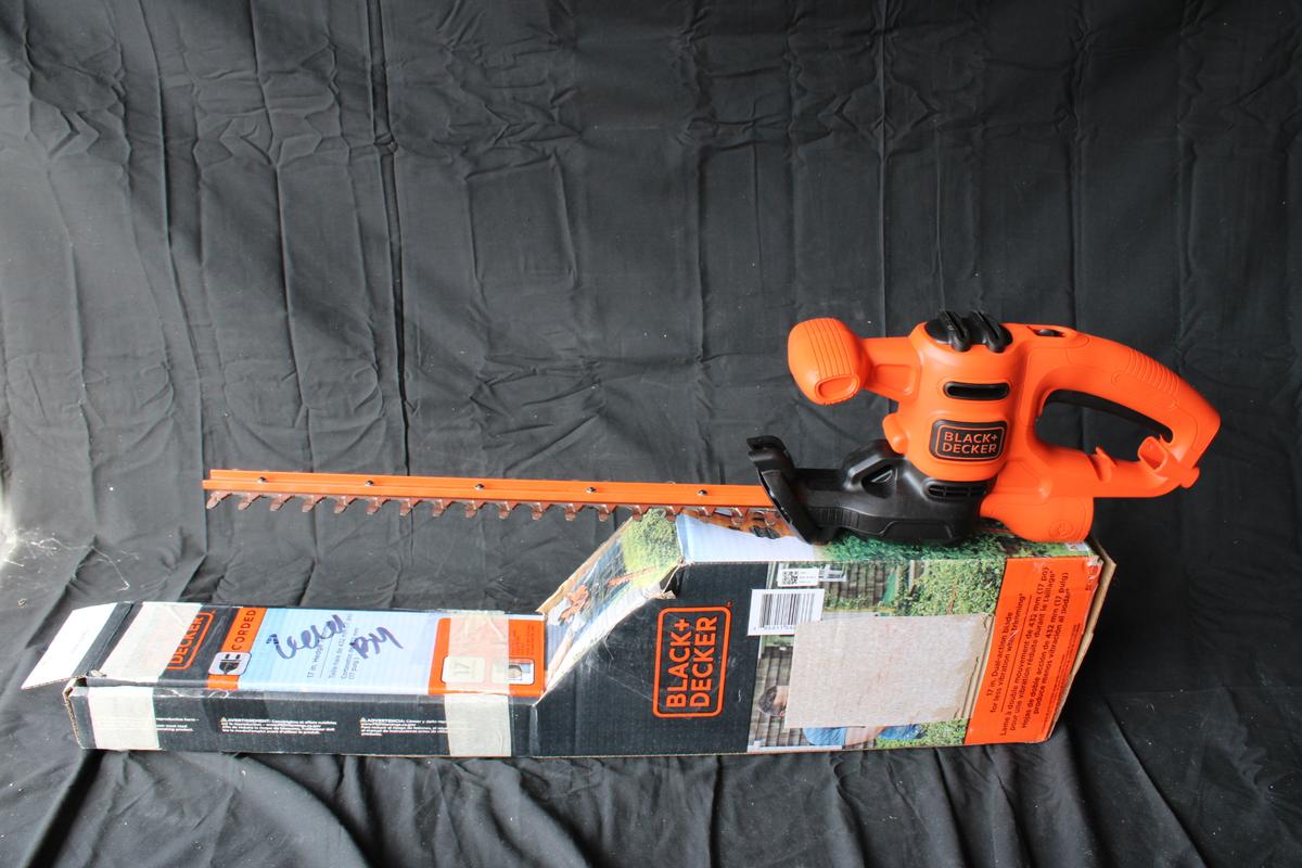 Black and Decker Hedge Trimmer