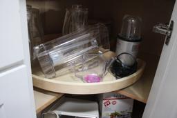 Kitchen Items Lot