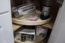 Kitchen Items Lot