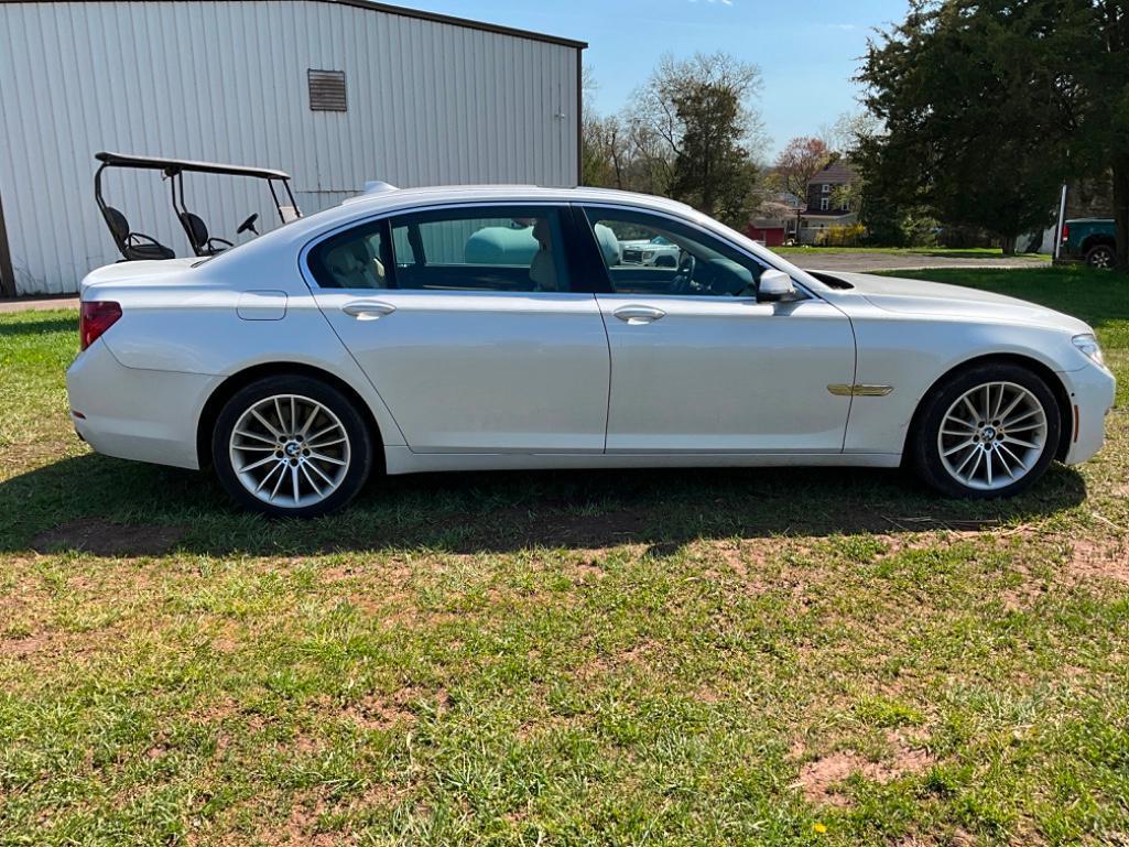 2013 BMW 745LI LUXURY SEDAN