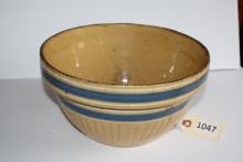 Crock bowl-white & blue stripe