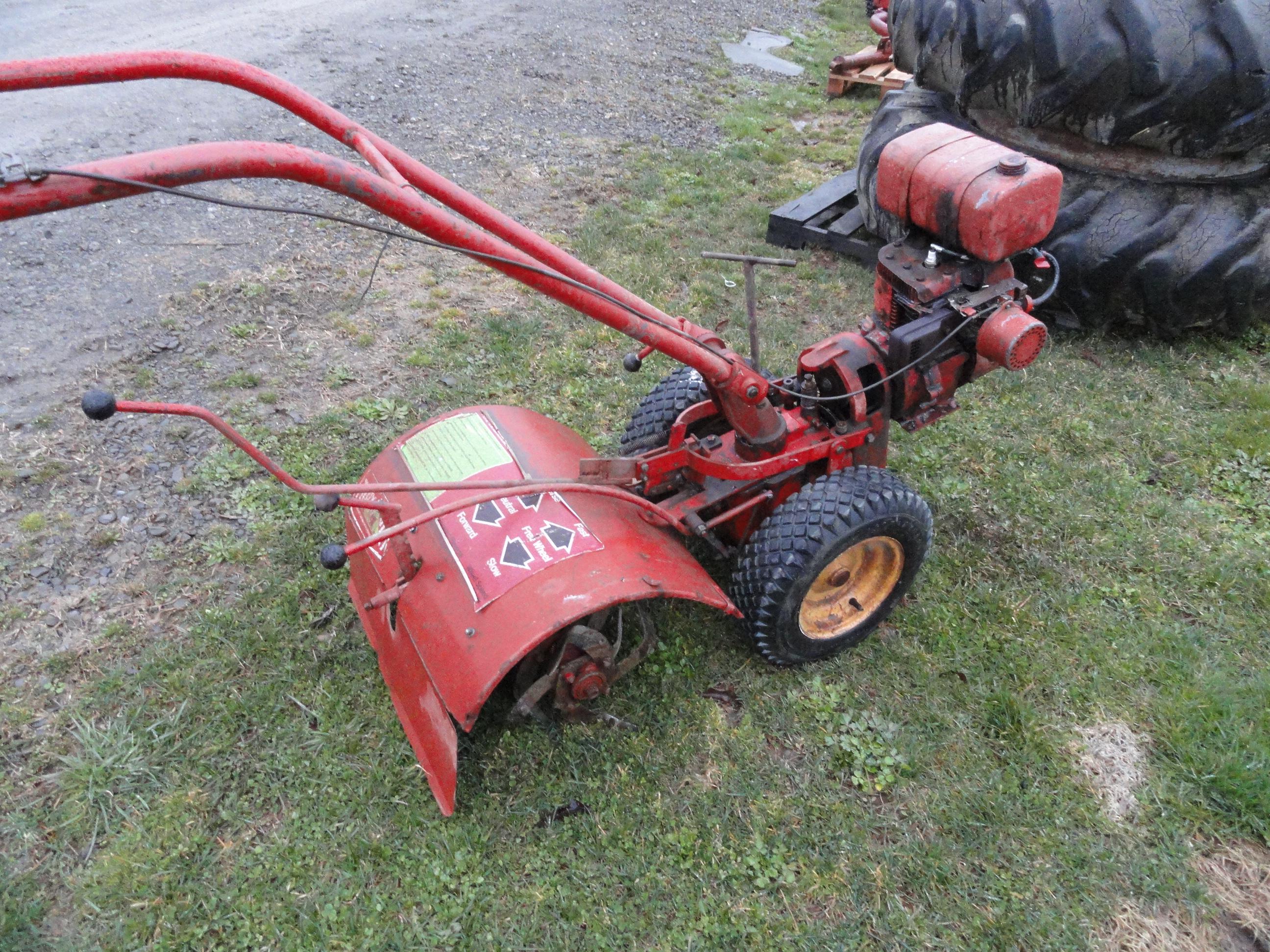 Troy-bilt rear tine rototiller