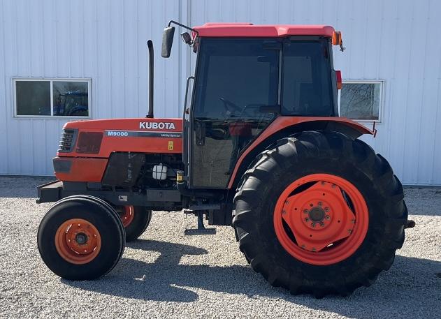 2002 Kubota M9000