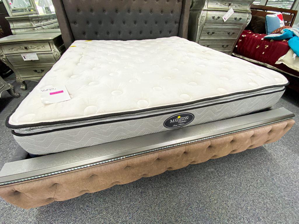 Plush king mattress