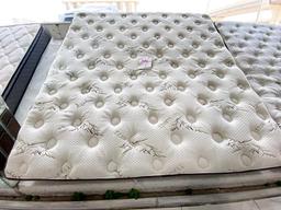 Queen Pillow-up Mattress