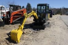 New Machpro 35 mini excavator with thumb bucket