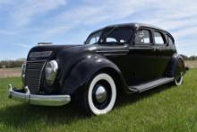 1937 Chrysler Airflow Sedan