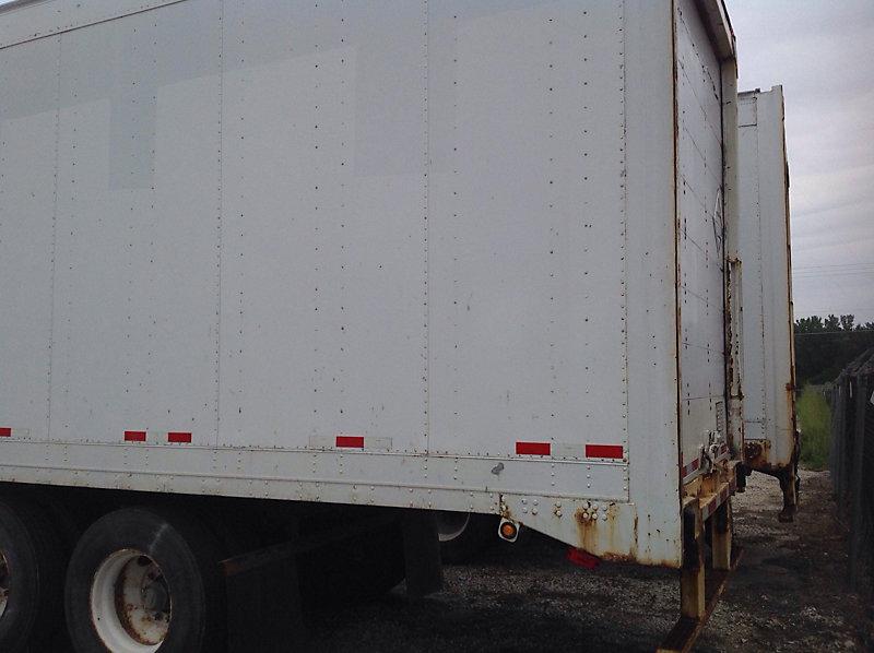 (Des Moines, IA) 2002 Great Dane 721TZ1 T/A Van Body Trailer VIN plate illegible, *PLEASE NOTE: SELL