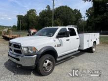 (Linwood, NC) 2015 RAM 5500 Crew-Cab Service Truck Runs and Moves