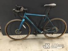 (Jurupa Valley, CA) Cannondale Bike (Used) NOTE: This unit is being sold AS IS/WHERE IS via Timed Au