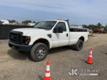 2008 Ford F250 4x4 Pickup Truck Runs, Moves, Rust, Body Damage , Pump Does NOT Work