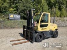 2013 Hyster H155FT Rubber Tired Forklift Runs, Moves In Limp Mode & Operates) (Damaged Dash, Unable 
