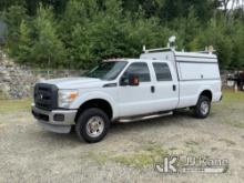 2013 Ford F250 4x4 Crew-Cab Pickup Truck Runs & Moves) (Body Damage, Damaged Passenger Side Tailligh