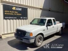 2005 Ford Ranger Extended-Cab Pickup Truck Runs & Moves