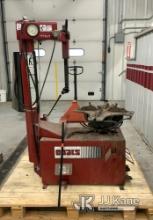 (South Beloit, IL) Coats 5065EX Rim Clamp Tire Machine NOTE: This unit is being sold AS IS/WHERE IS