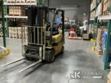 (Perris, CA) 2000 Yale GLP0050VXNV80084 Solid Tired Forklift Runs & Moves. Operates) (Tank Included