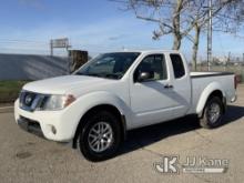 2016 Nissan Frontier Extended-Cab Pickup Truck Runs & Moves, Passenger Side Seal Loose
