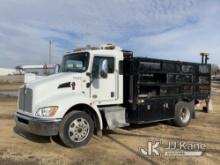 2014 KENWORTH T370 Flatbed/Utility Truck Runs & Moves ) (Jump to Start