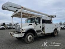 Altec AA755L-MH, Material Handling Bucket Truck rear mounted on 2007 International 7400 4x4 Utility 