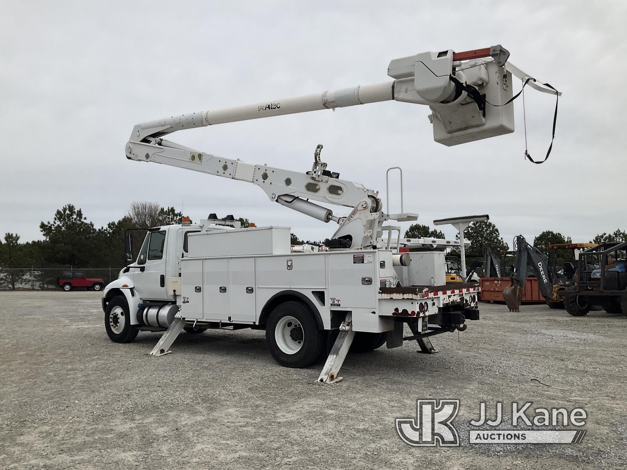 (Villa Rica, GA) Altec AA55-MH, Material Handling Bucket Truck rear mounted on 2017 International 43