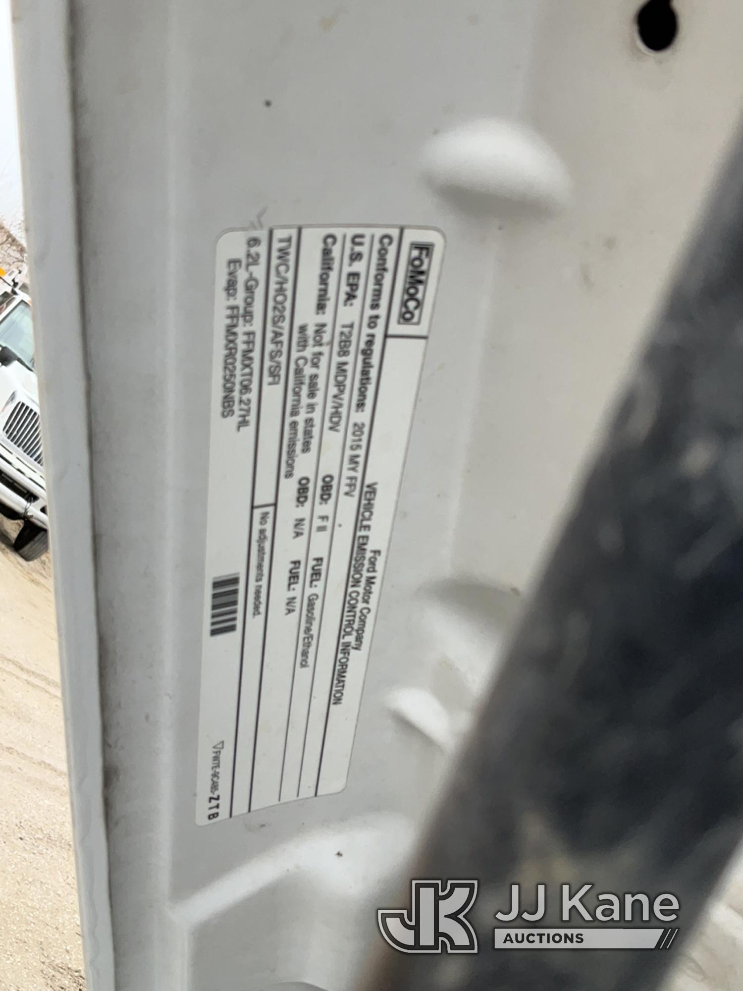 (Des Moines, IA) 2015 Ford F250 4x4 Runs & Moves)  (rough idle