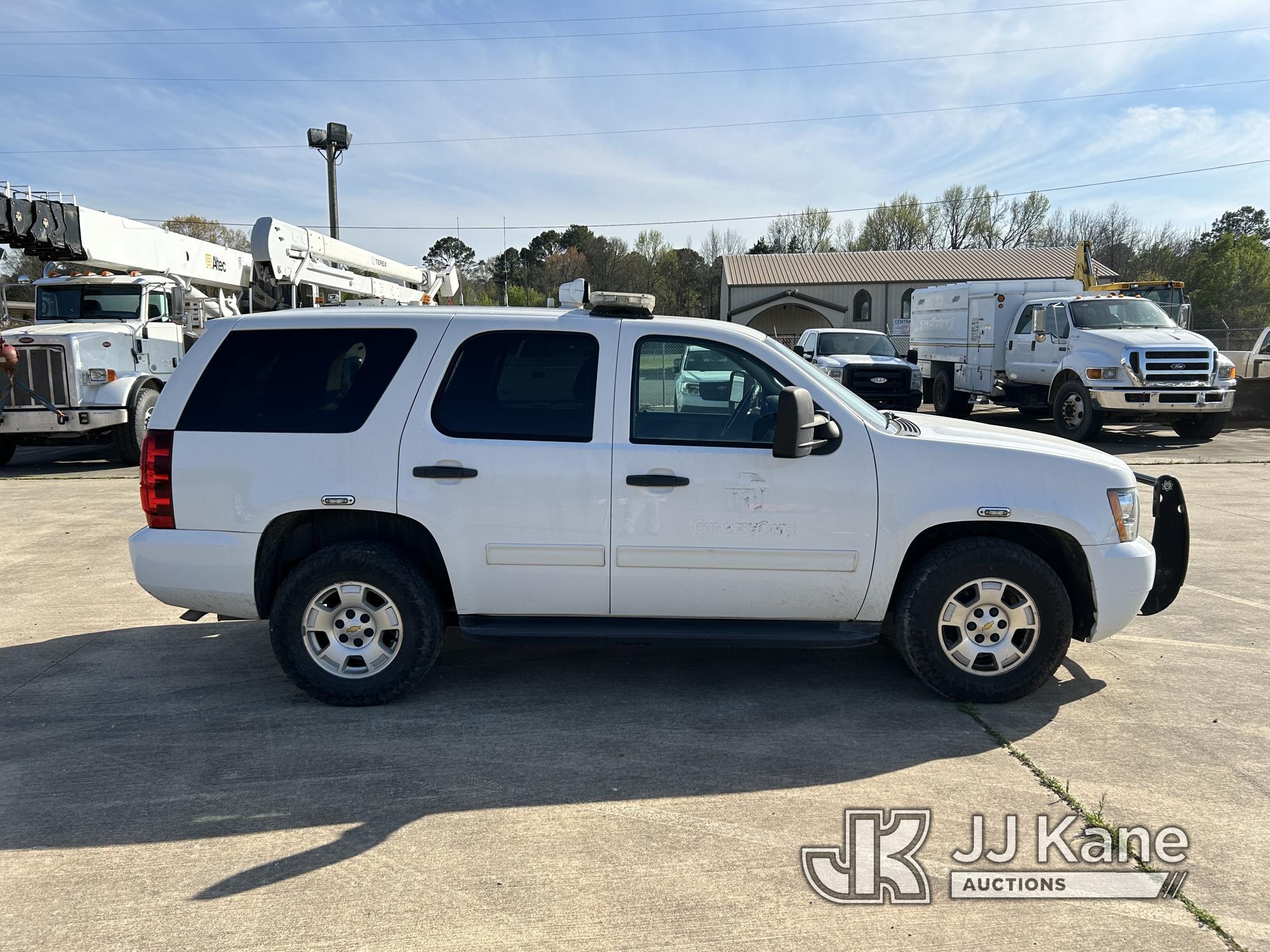 (Conway, AR) 2013 Chevrolet Tahoe Sport Utility Vehicle Runs & Moves) (Jump To Start, Transmission I