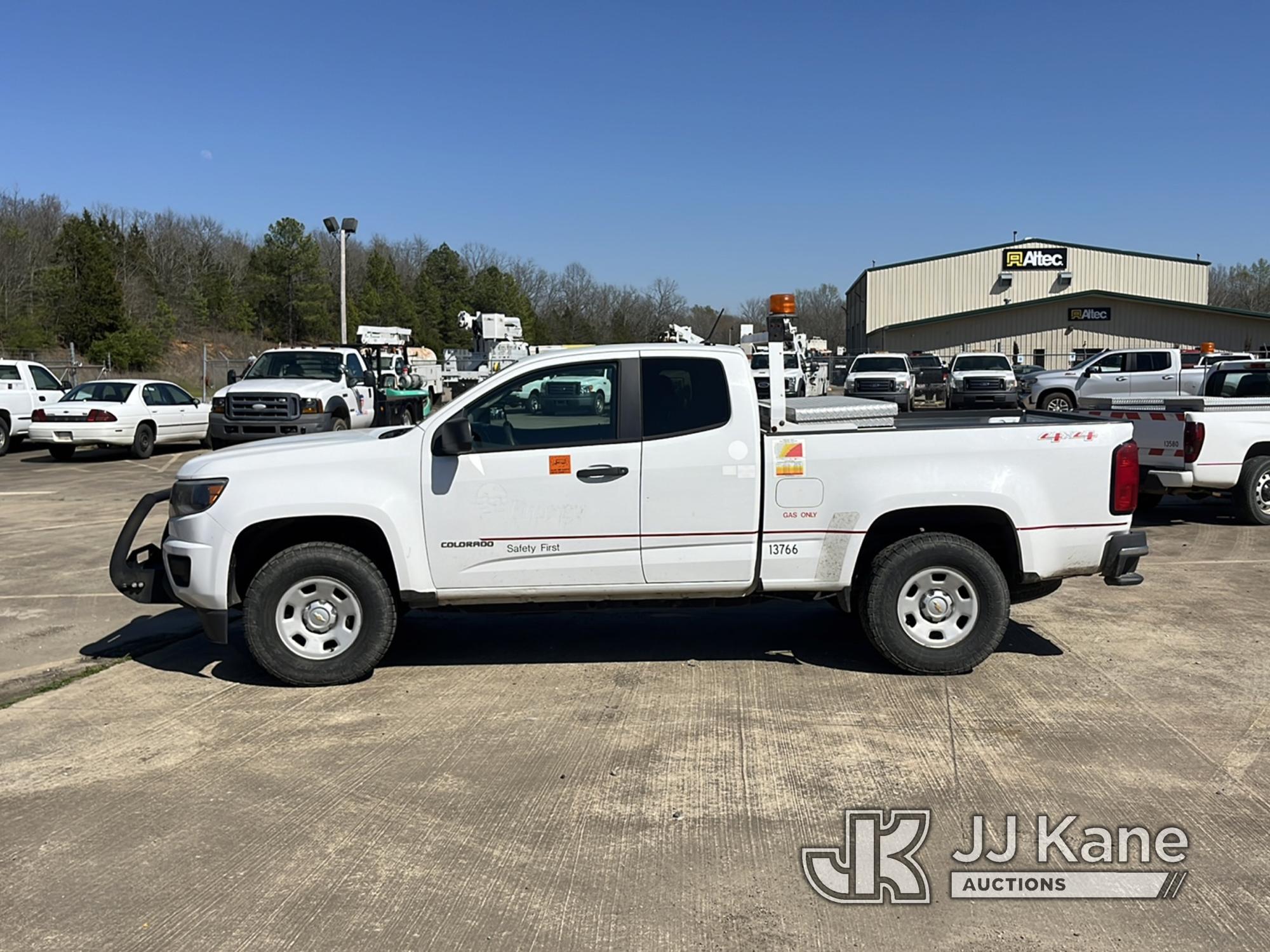 (Conway, AR) 2015 Chevrolet Colorado 4x4 Extended-Cab Pickup Truck Runs & Moves