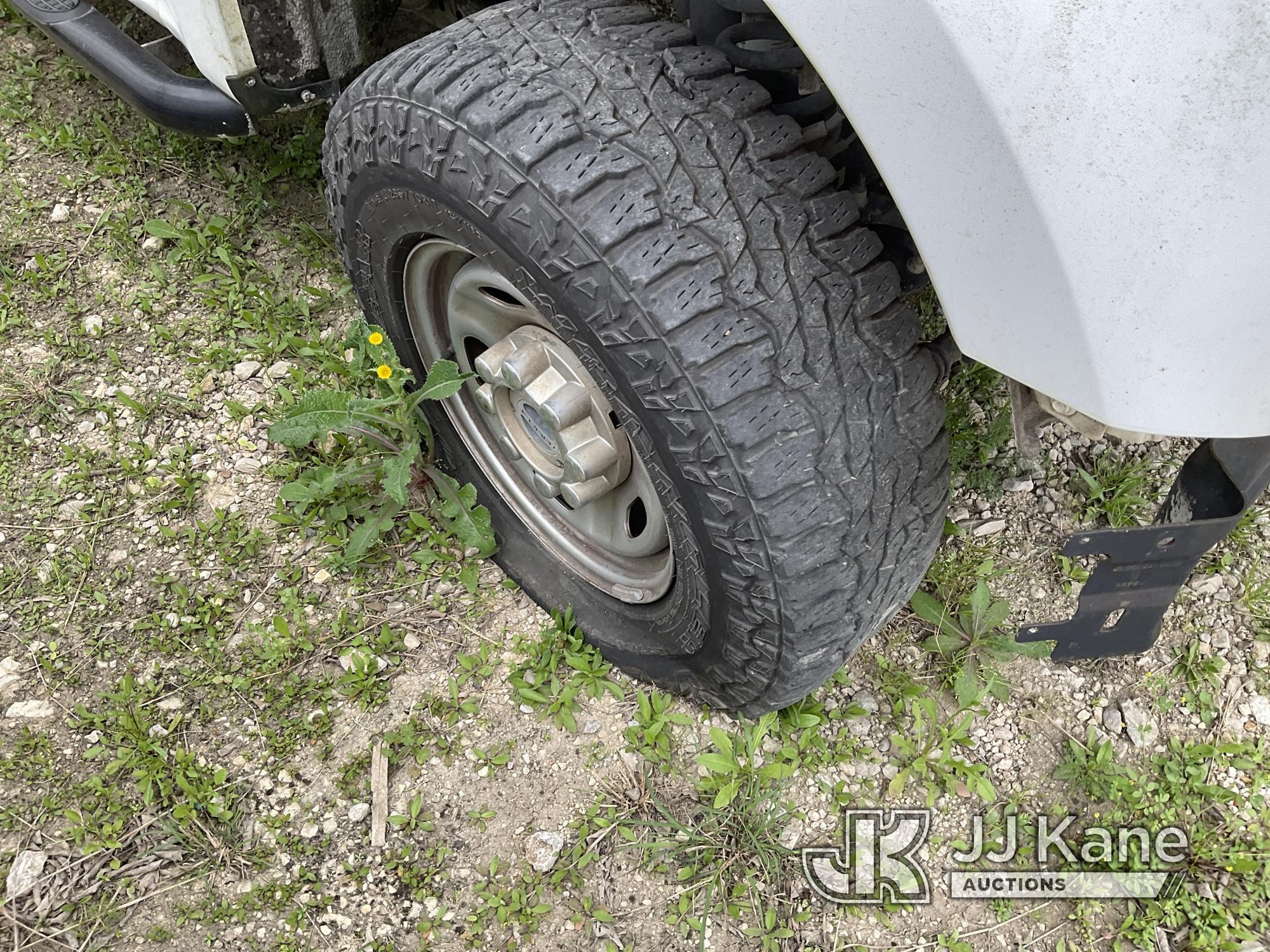 (Alvin, TX) 2020 Ford F250 4x4 Crew-Cab Pickup Truck Wrecked, Does Not Run Or Start, Airbags Deploye