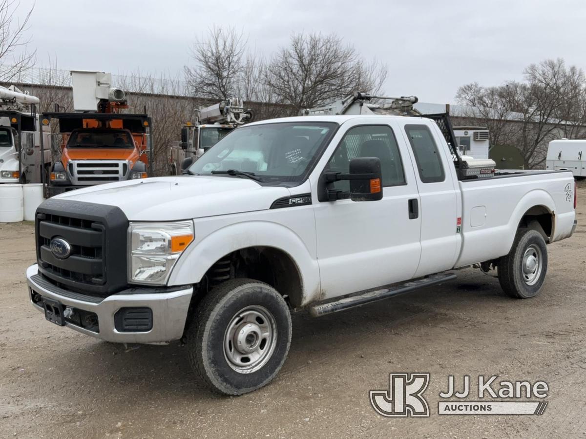 (Des Moines, IA) 2015 Ford F250 4x4 Runs & Moves)  (rough idle