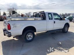 (South Beloit, IL) 2015 Ford F250 4x4 Extended-Cab Pickup Truck Runs, Moves, Body Damage