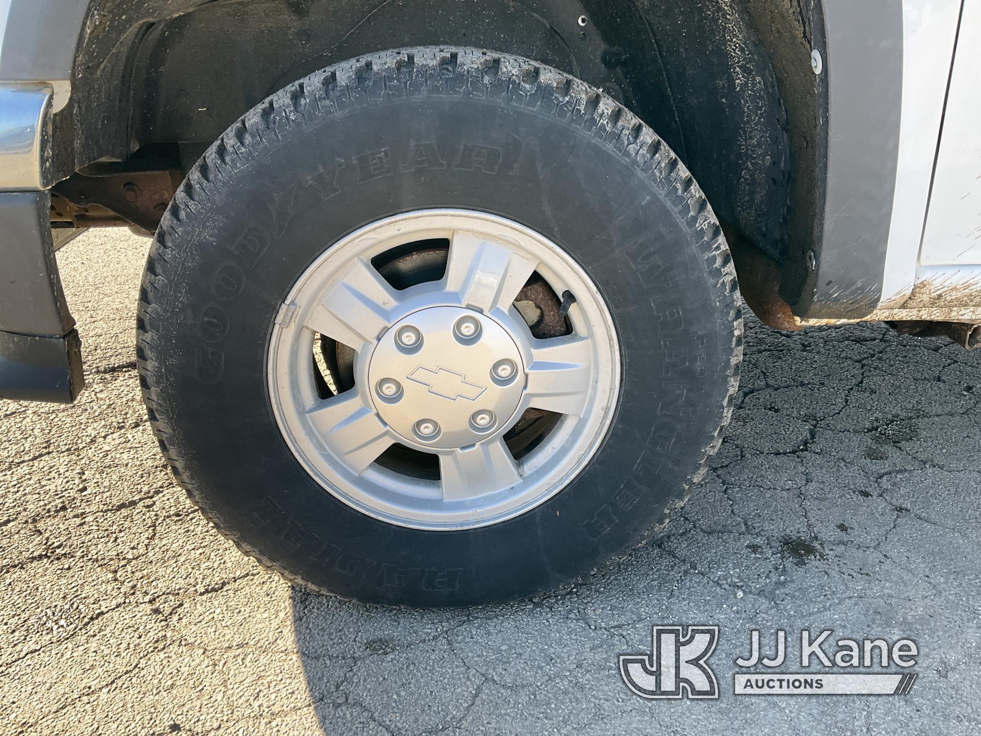 (South Beloit, IL) 2007 Chevrolet Colorado 4x4 Crew-Cab Pickup Truck Runs & Moves) (Jump to Start-Ne