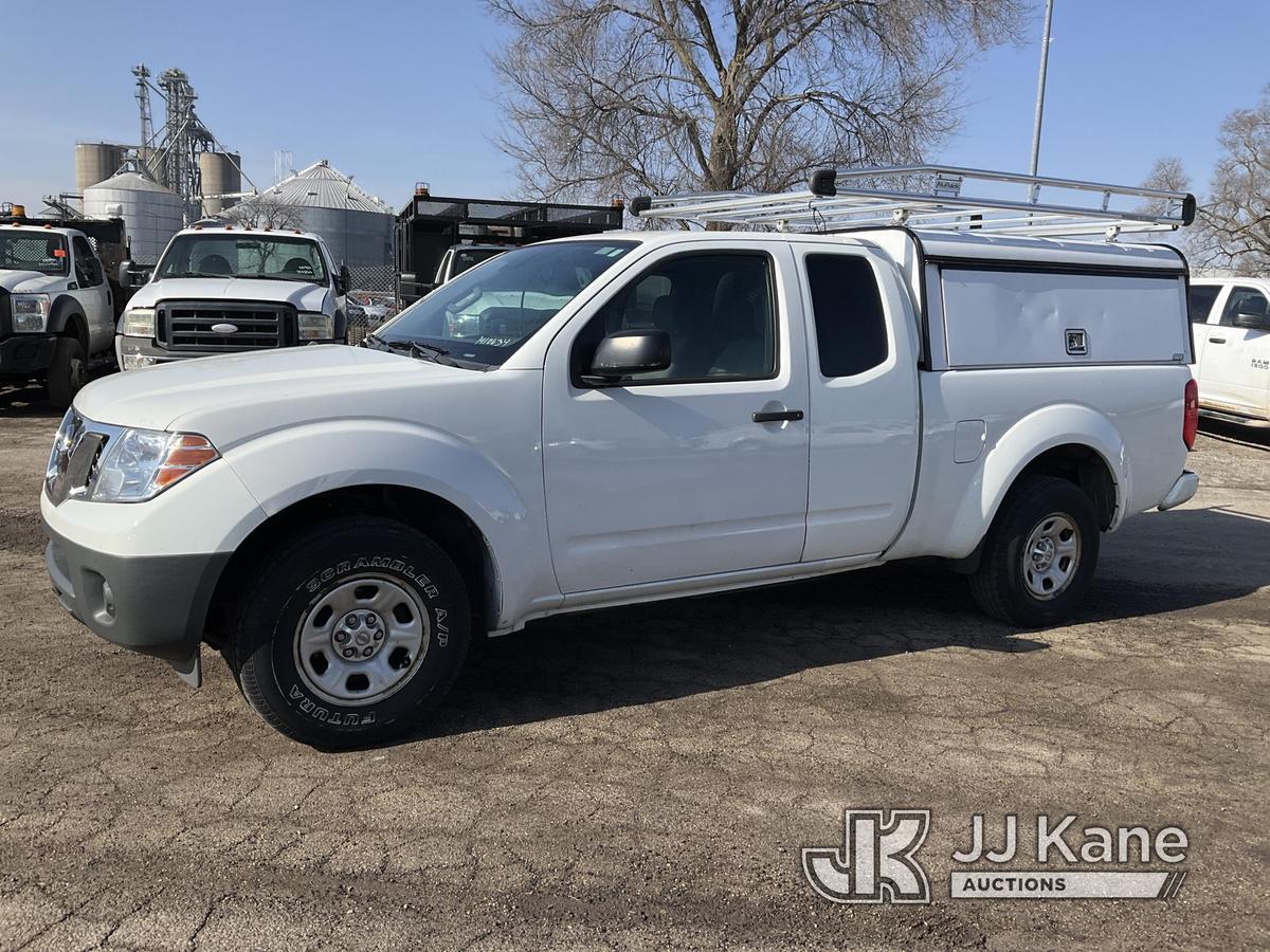 (South Beloit, IL) 2017 Nissan Frontier Extended-Cab Pickup Truck Runs, Moves, Noisy Serpentine Belt