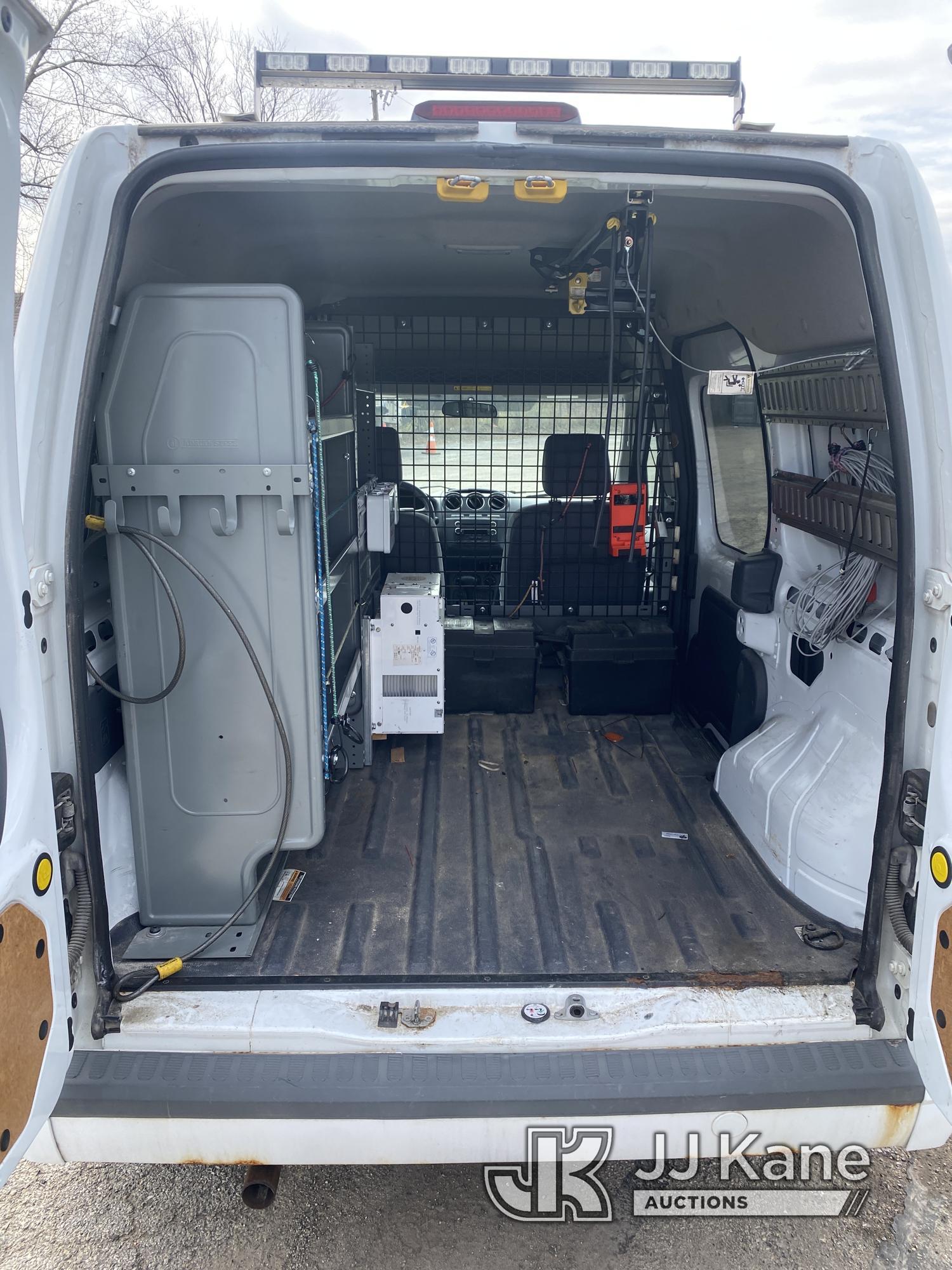 (South Beloit, IL) 2012 Ford Transit Connect Mini Cargo Van Not Running, No Crank, Condition Unknown