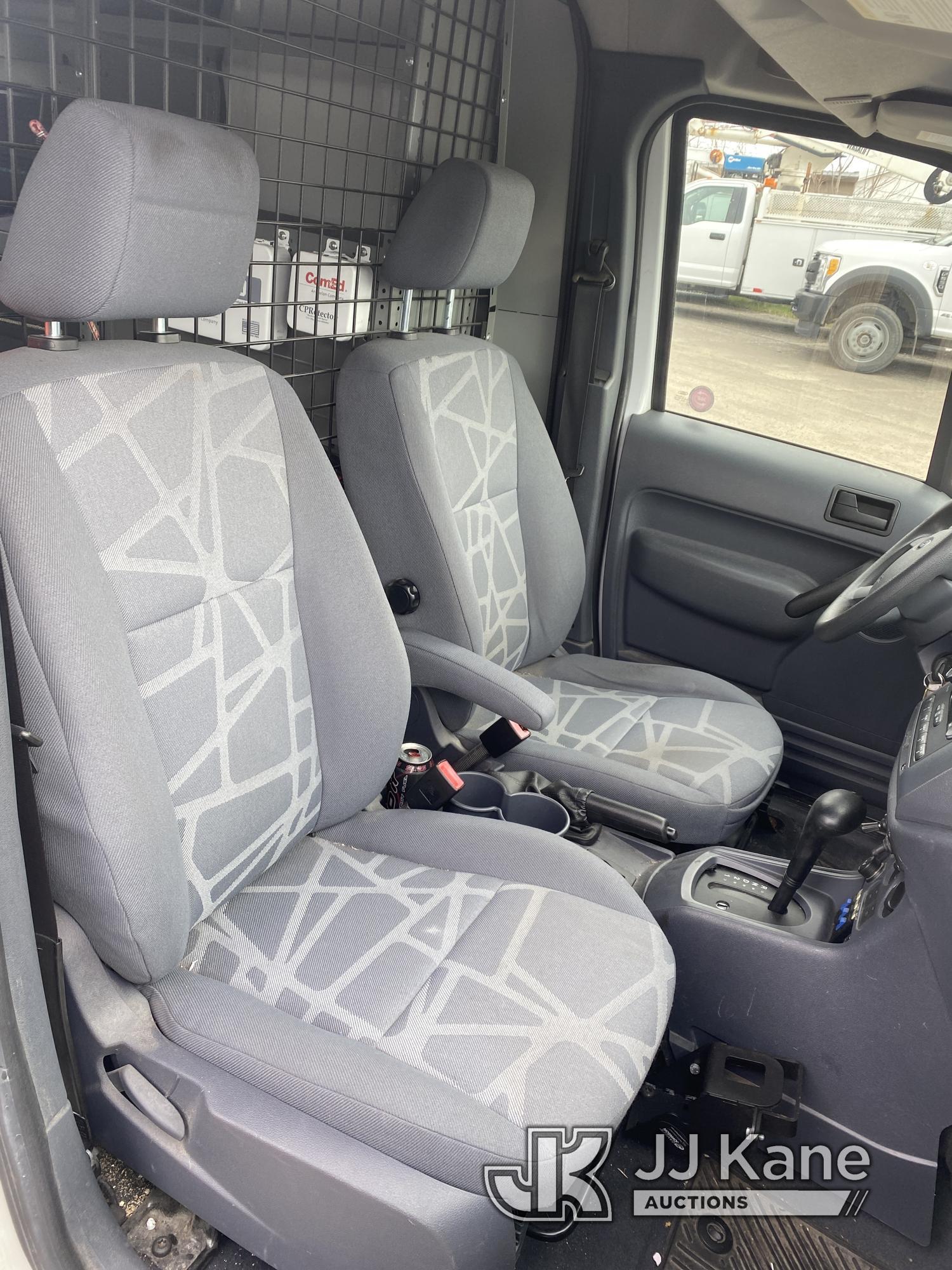 (South Beloit, IL) 2012 Ford Transit Connect Mini Cargo Van Not Running, No Crank, Condition Unknown