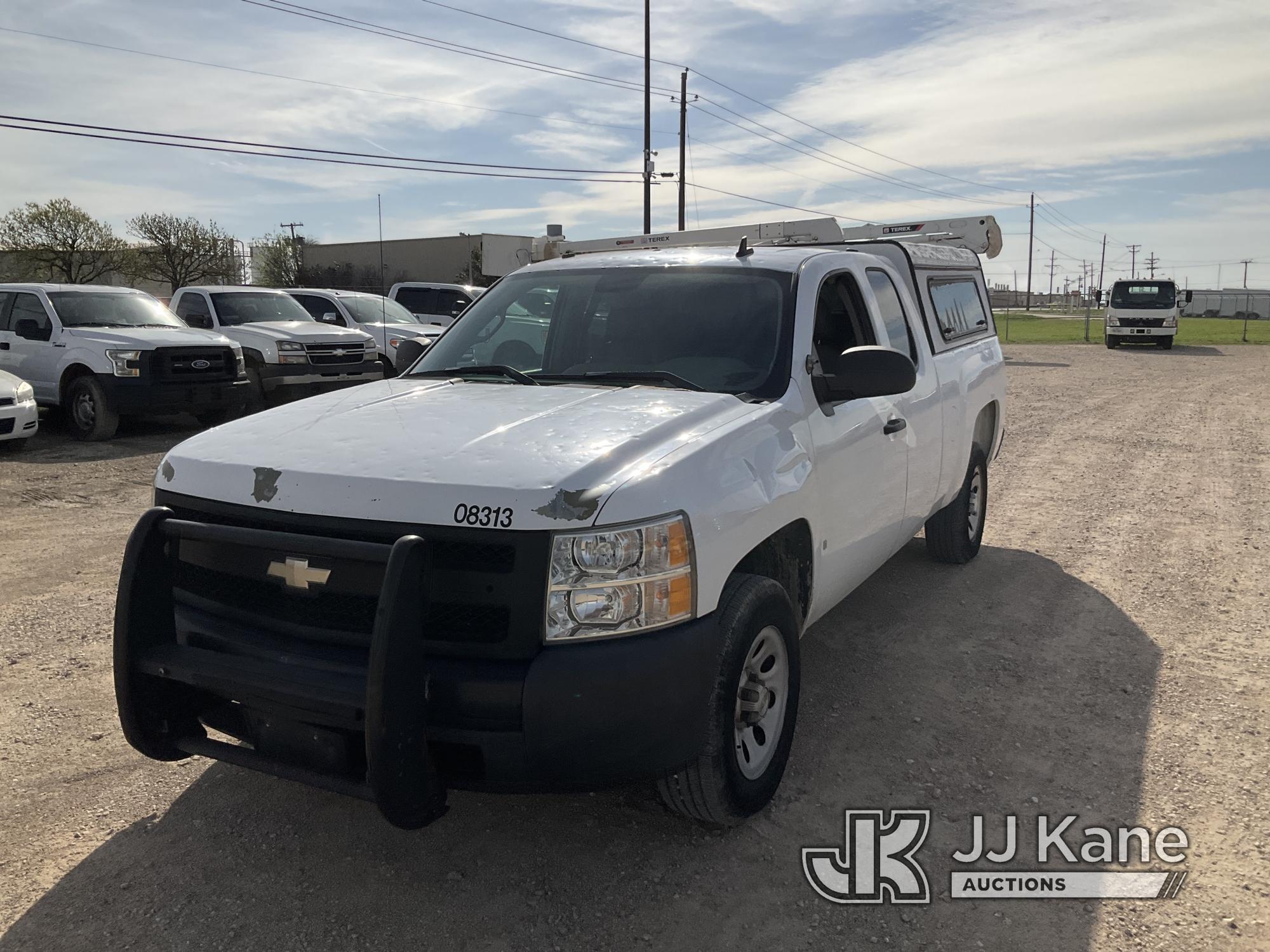 (Waxahachie, TX) 2008 Chevrolet Silverado 1500 Extended-Cab Pickup Truck, City of Plano Owned Runs &